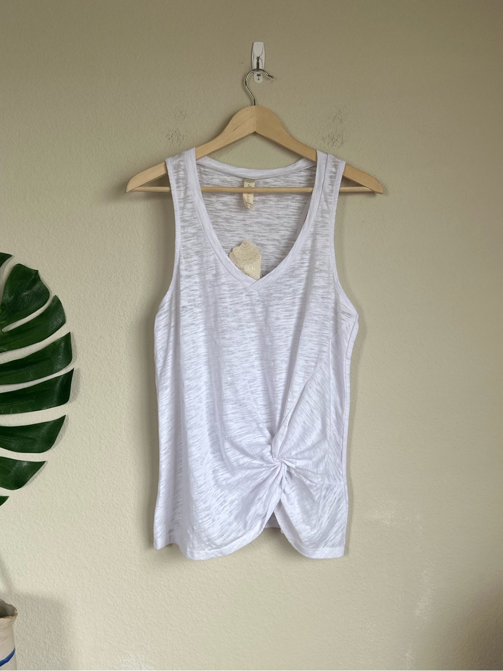 NWT Altar’d State White Twist Tank